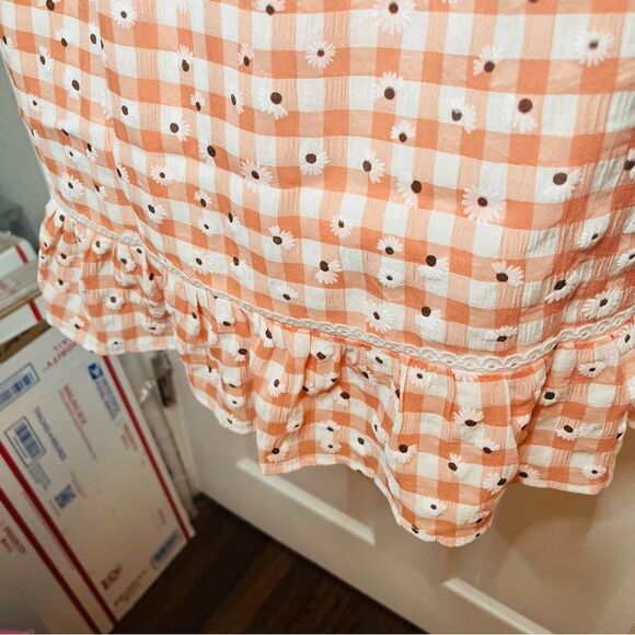 Greylin Dorothy Eyelet Daisy Tie Front Gingham Dress Tiered Peach White S NWT - Picture 11 of 13